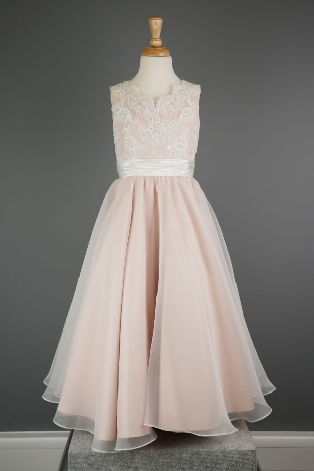 Emma Bridals - Vintage Rose Bridal