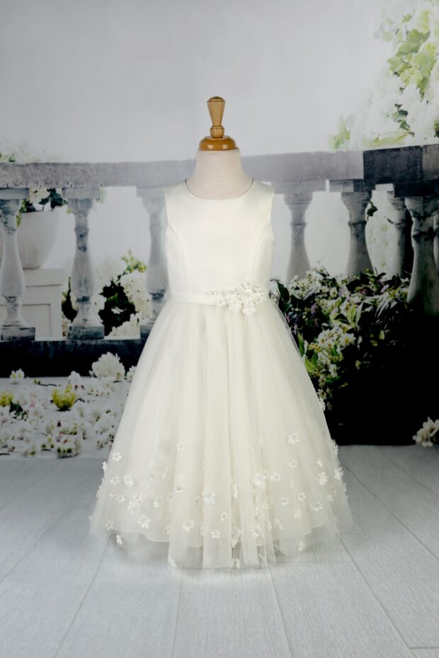 Emma Bridals - Vintage Rose Bridal