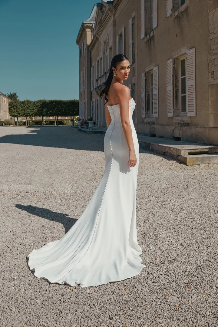 44447 Wedding Dress