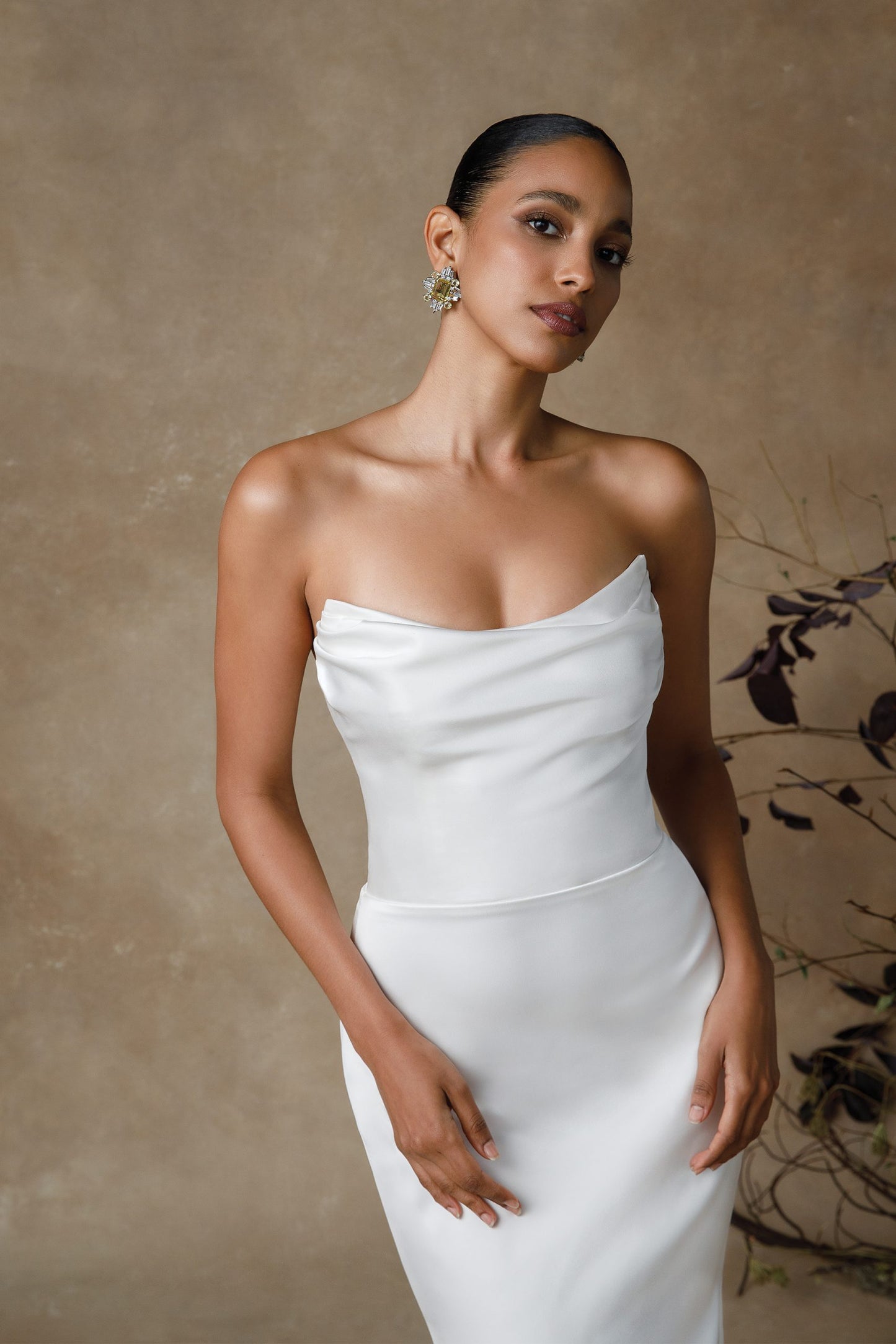 Gwin - Vintage Rose Bridal