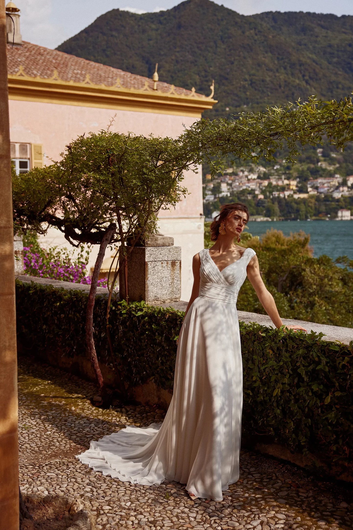 Ileane Wedding Dress - Vintage Rose Bridal