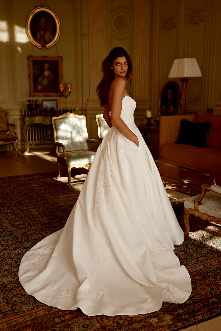 Jordan Wedding Dress Wedding Dresses Belfast & Northern Ireland