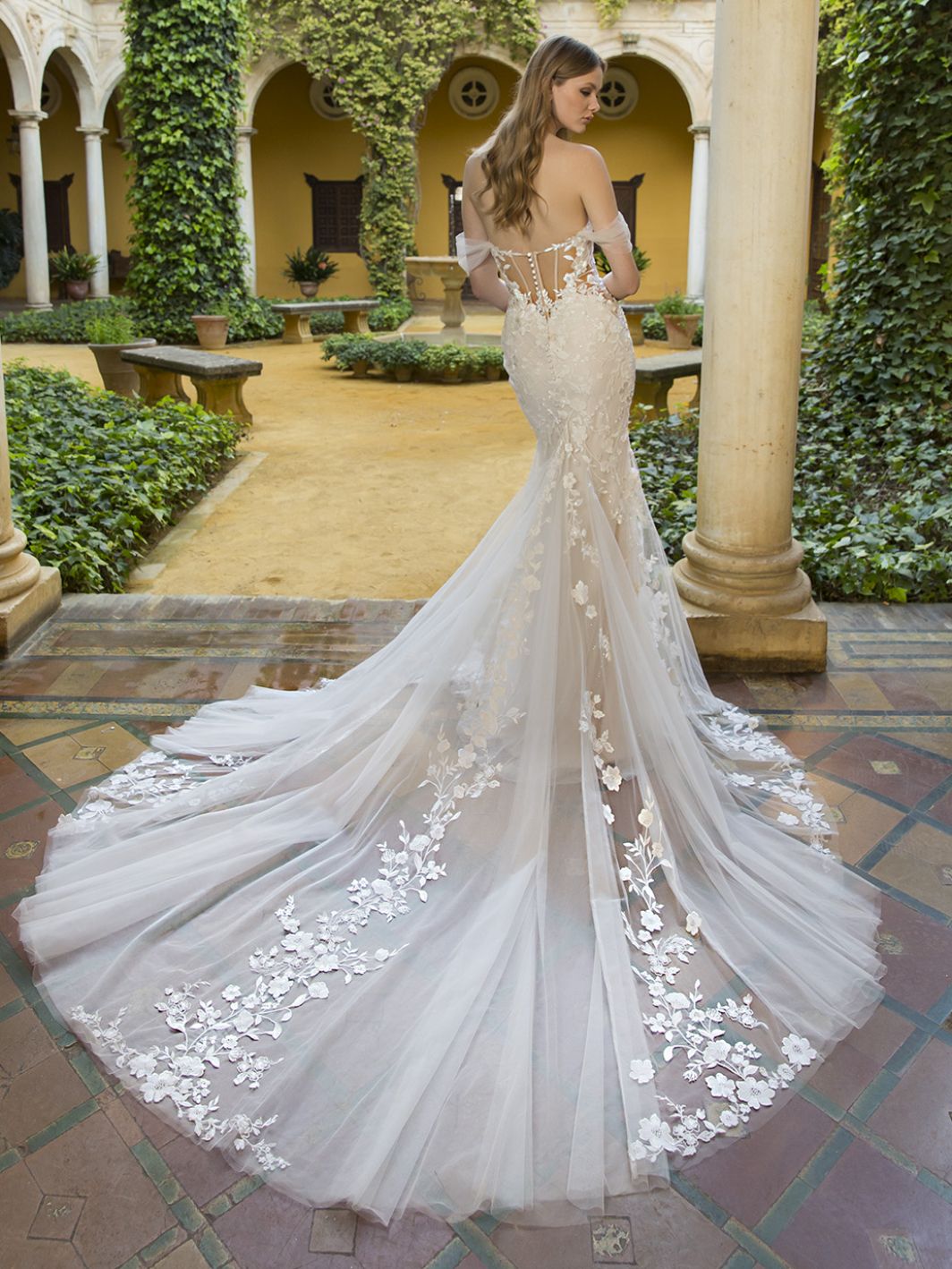 Prisha - Vintage Rose Bridal