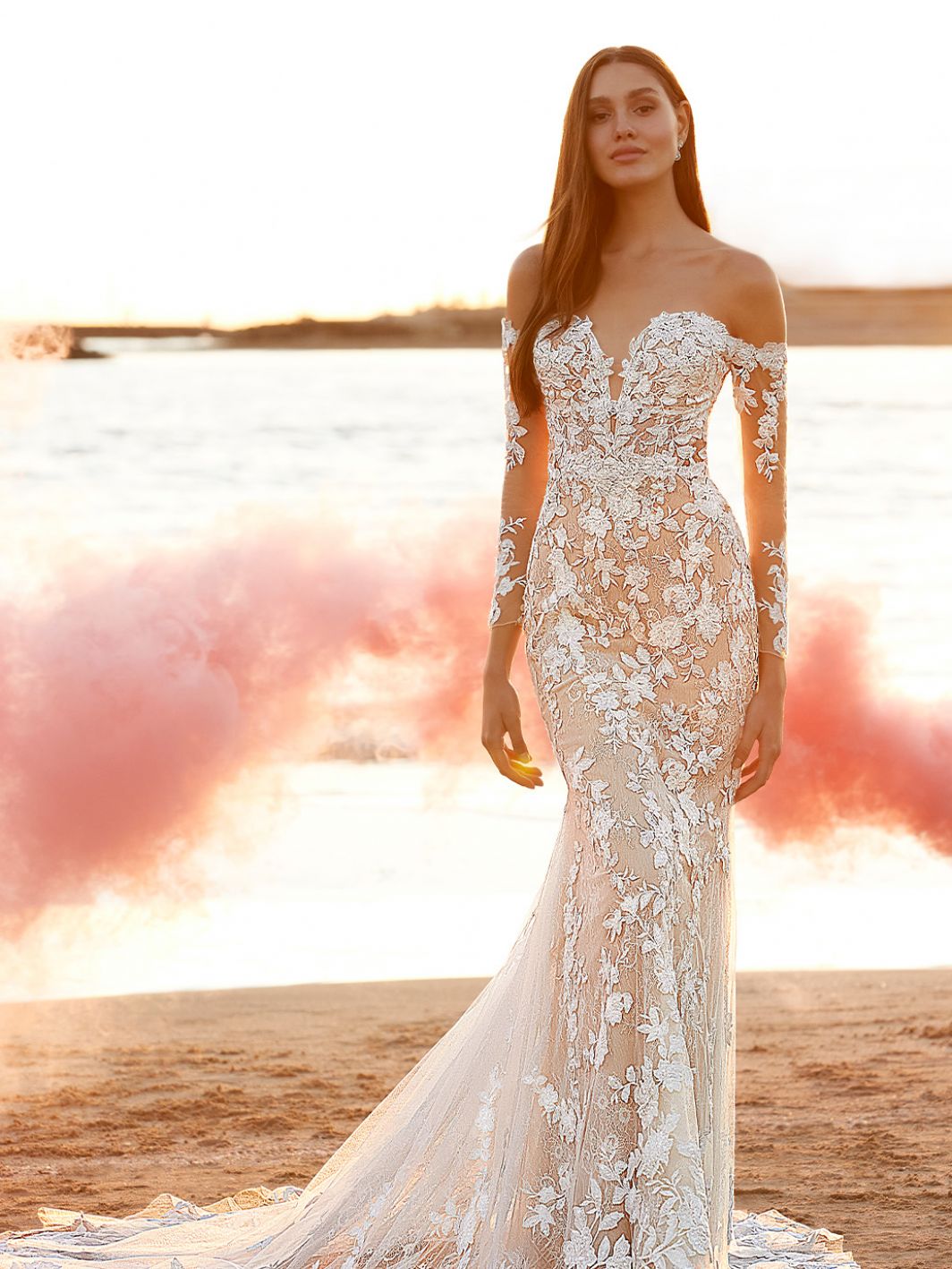 Naroza - Vintage Rose Bridal