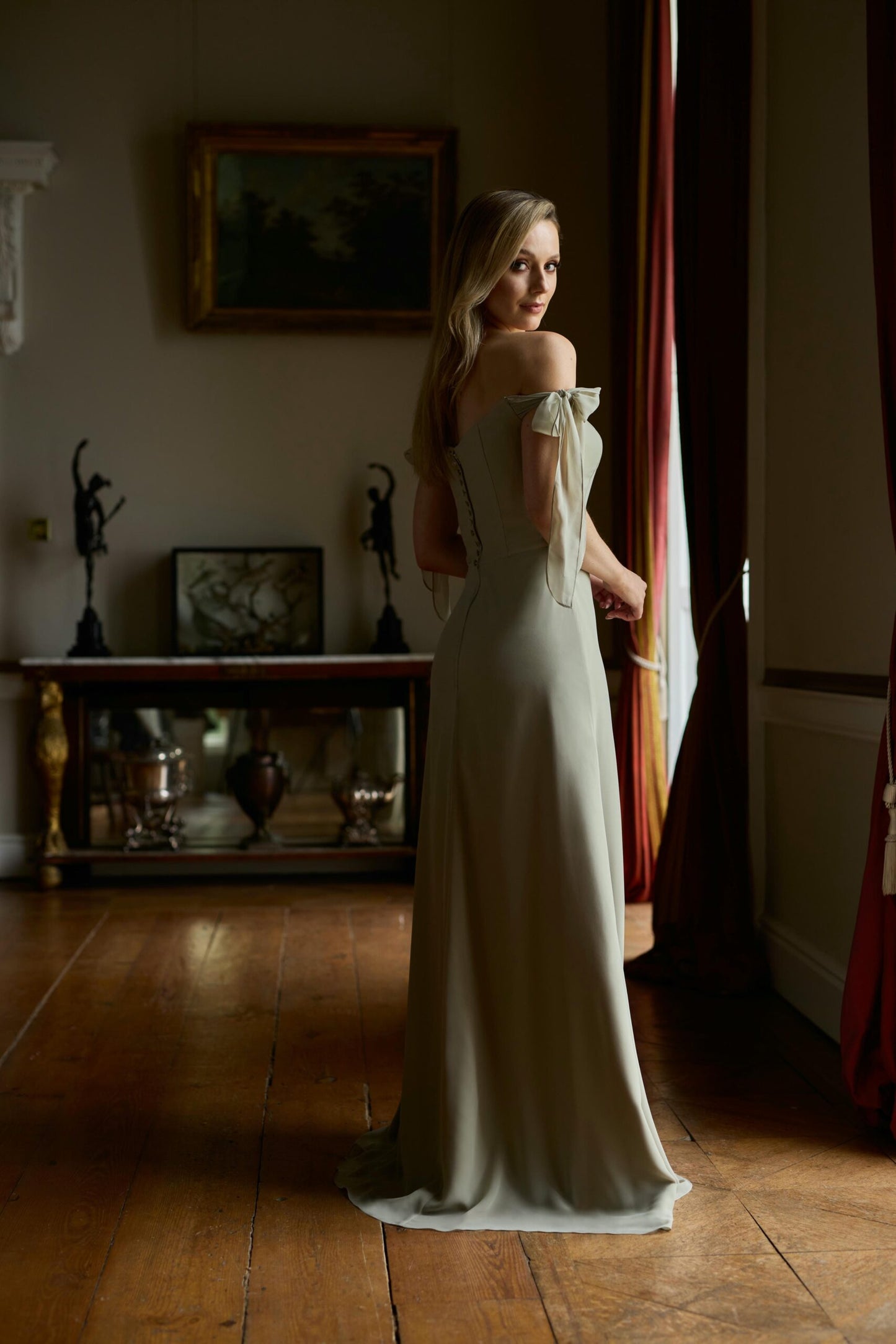 D255130 Wedding Dresses Belfast & Northern Ireland