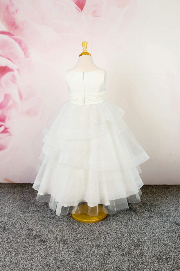 Emma Bridals - Vintage Rose Bridal