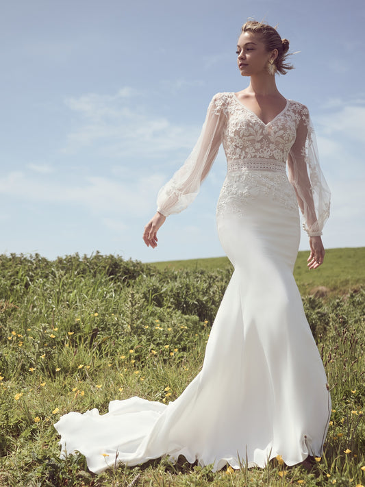 Tatum - Size 14 was £1699 Now £850 - Vintage Rose Bridal