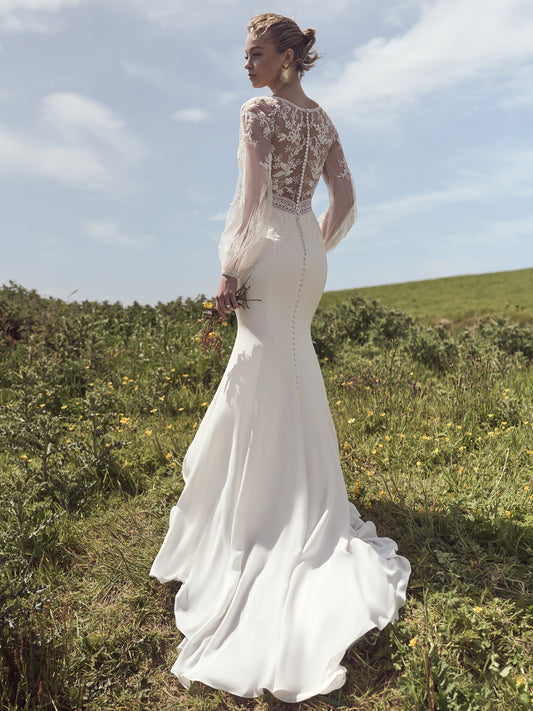 Tatum - Size 14 was £1699 Now £850 - Vintage Rose Bridal