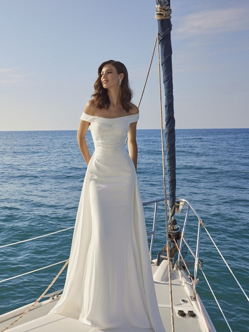 Size 14 was £1559 Now £750