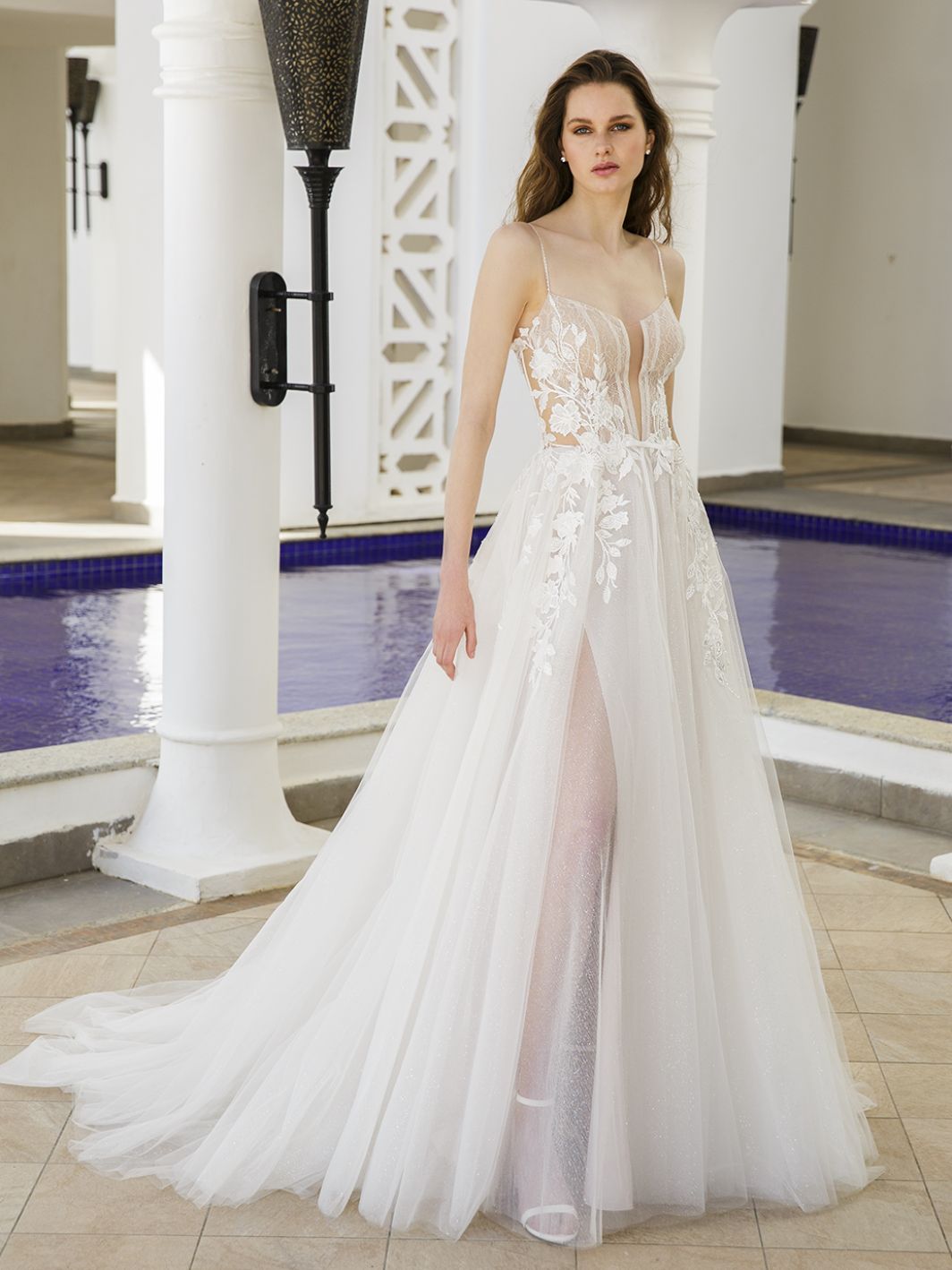 Reiko - Vintage Rose Bridal