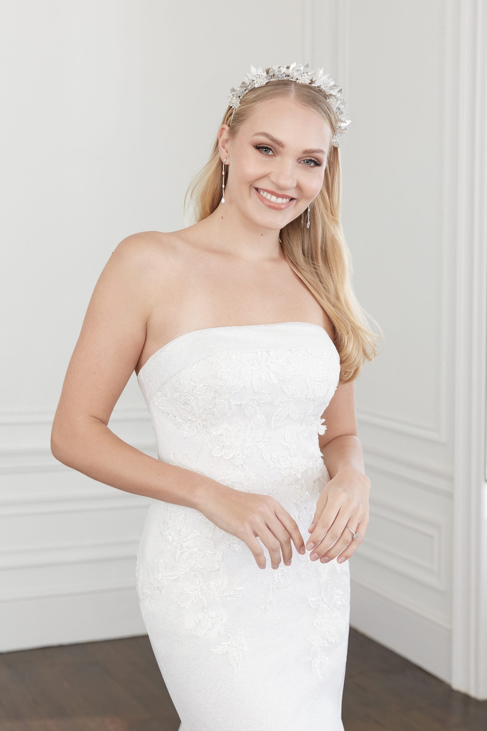 Size 16 Was £1599Now £699 - Vintage Rose Bridal