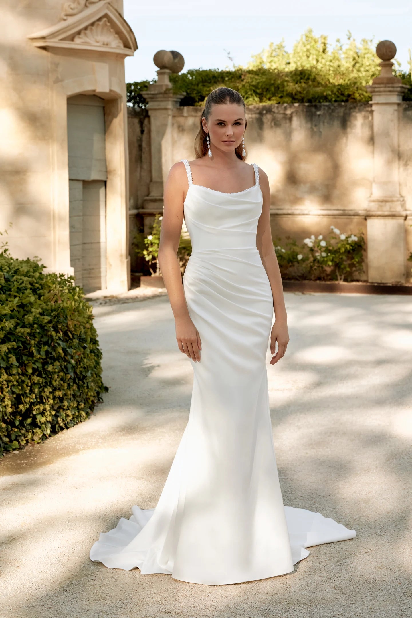 Fit and Flare Wedding Dresses – Sleek, Stylish, and Effortlessly Elegant