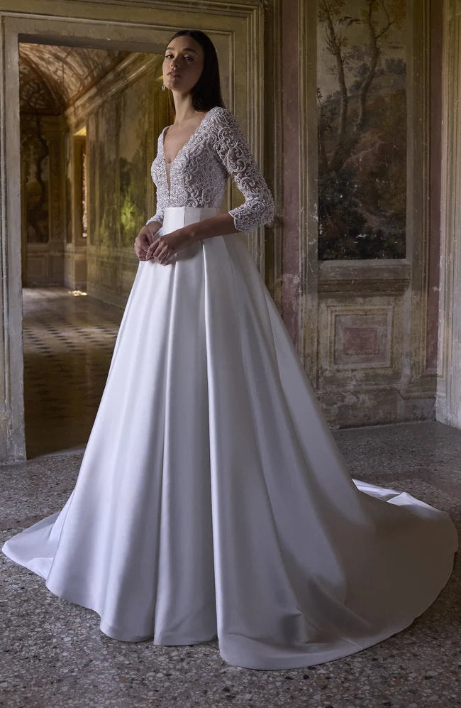 Veni Infantile - Aaditri Wedding Dress - 63215A