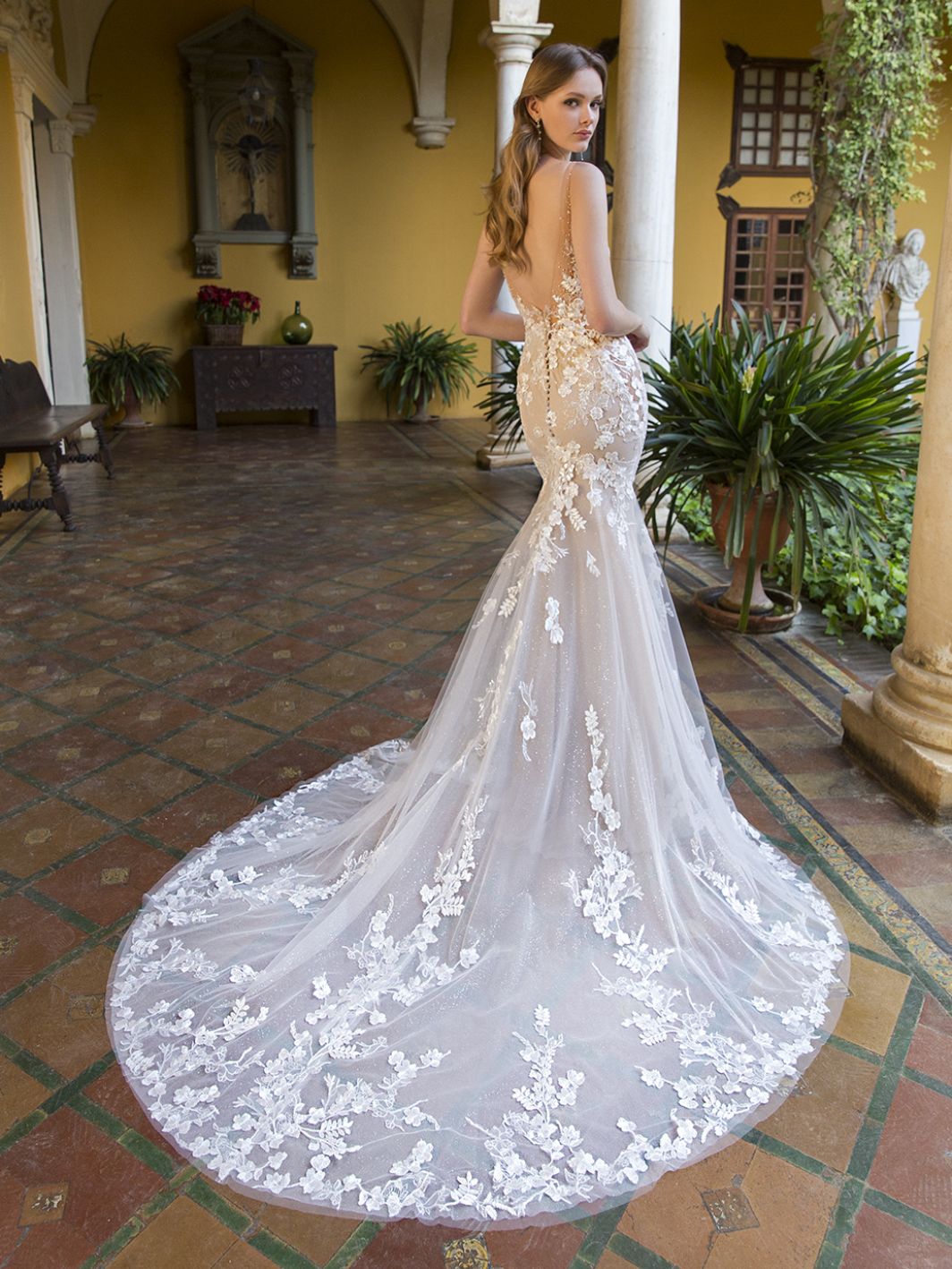 Pierce - Vintage Rose Bridal