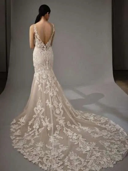 Size 12 Was £2359 Now £499