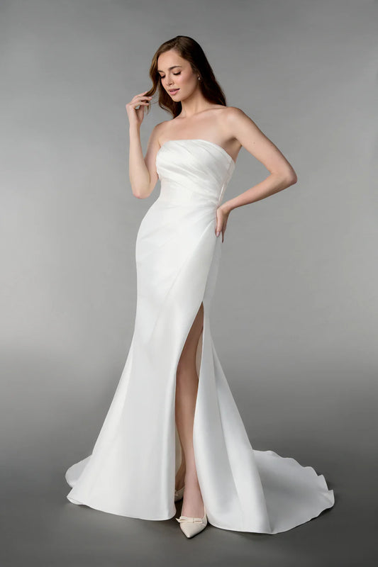 55220 Wedding Dress