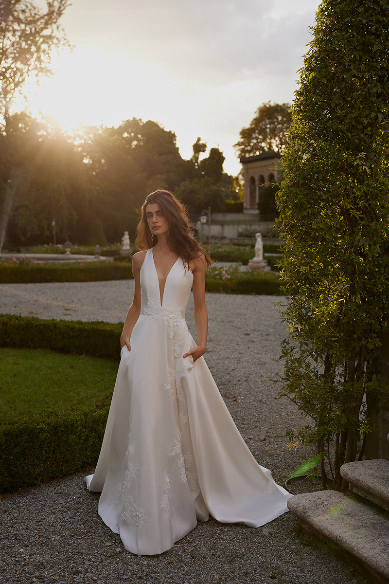 Idonia Wedding Dress - Vintage Rose Bridal